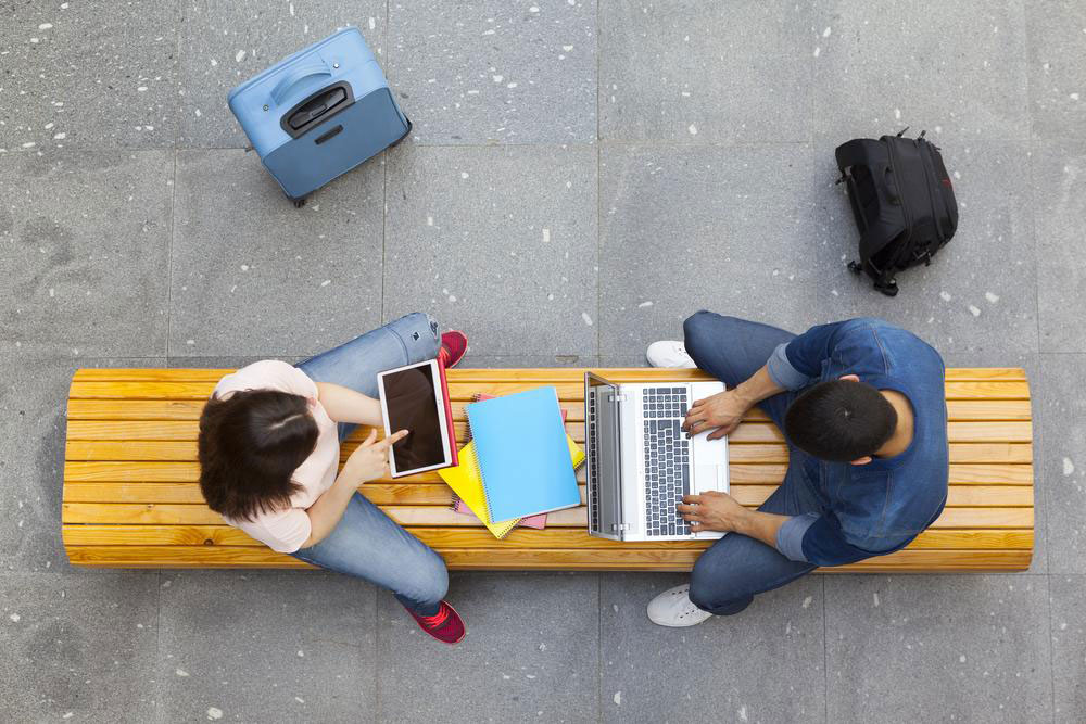 Reasons to add an online finance course to your resume