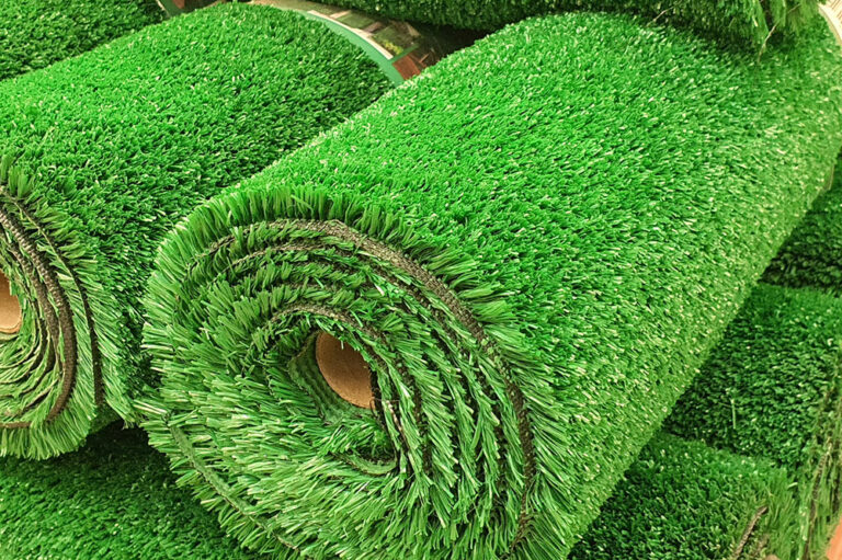 Artificial Grass &#8211; Cost, Benefits, and Care Tips