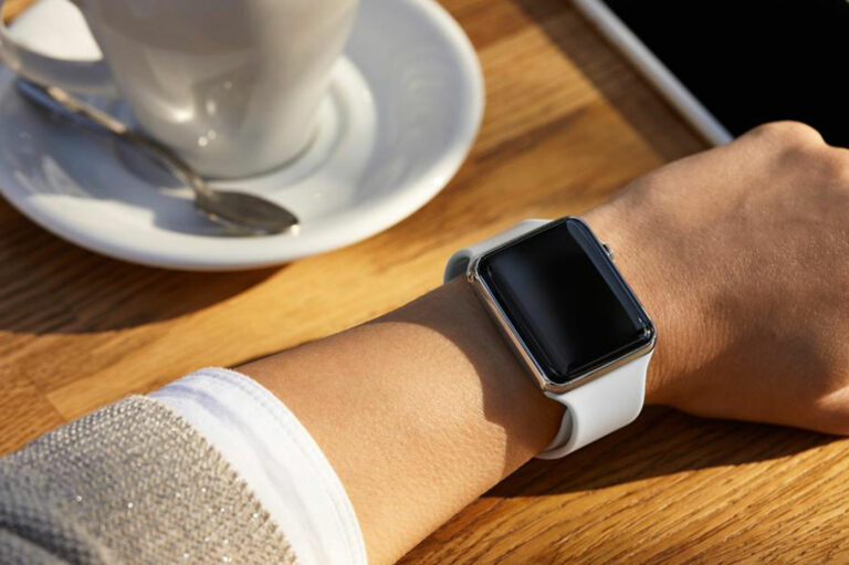 Maintain good health with Apple watch