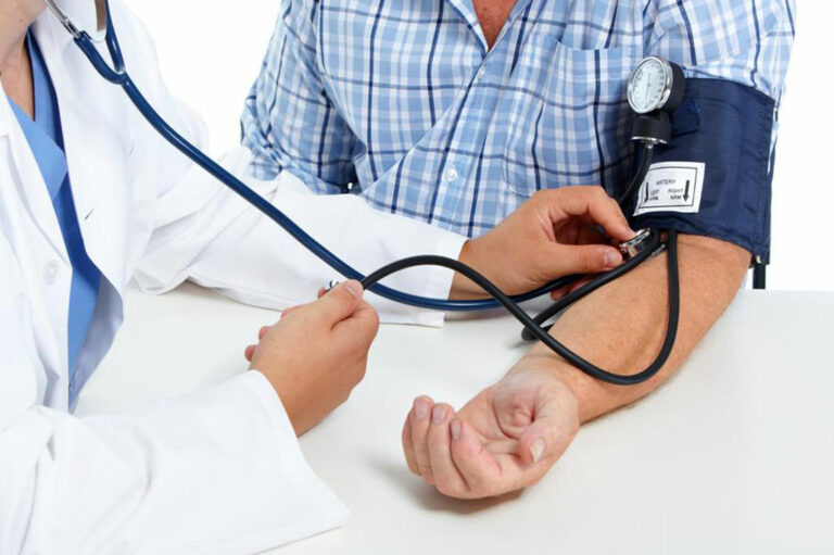 Managing Your Blood Pressure Without Medicines