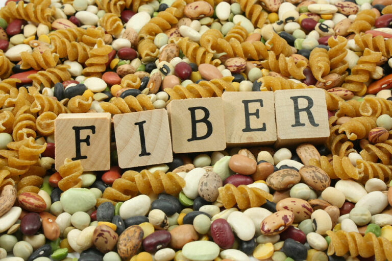 Managing melanoma with high-fiber foods