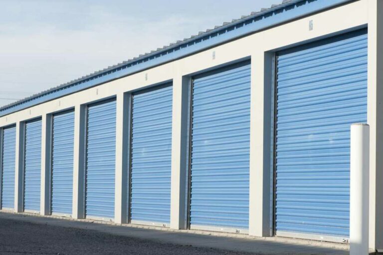 A comprehensive cheat sheet for successfully renting a storage unit