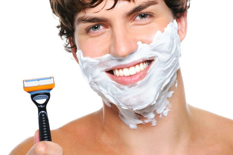 Buying shaving blades in bulk can save you time and money