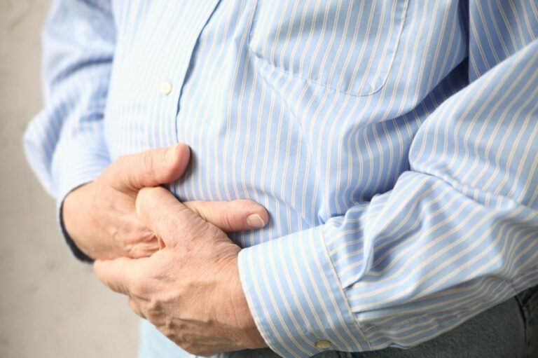 Can using laxatives help constipation?