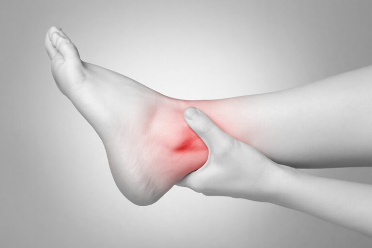 Causes and Home Remedies for Heel Pain