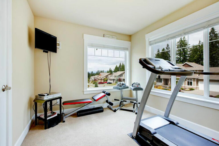 Essential equipment for a home gym