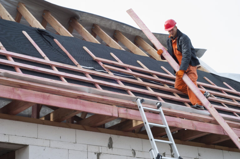 Factors That Affect the Cost of Replacing a Roof