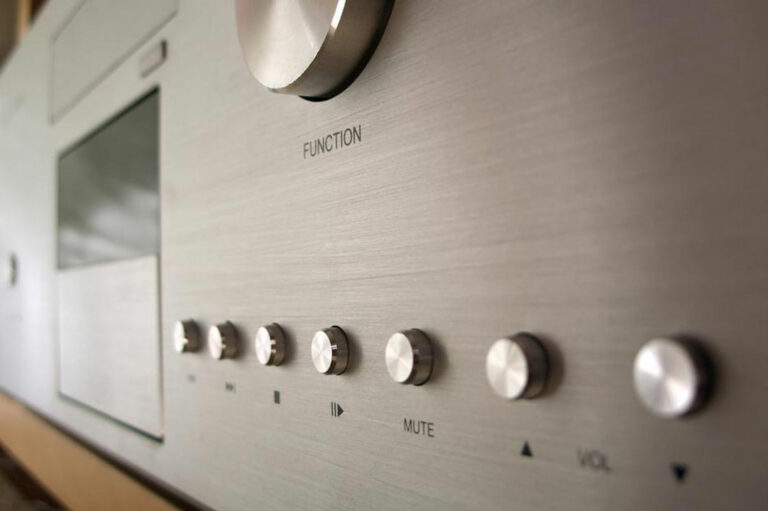 Five facts about shopping for home audio systems