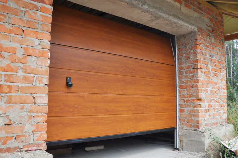 Four Common Queries Associated With Garage Doors