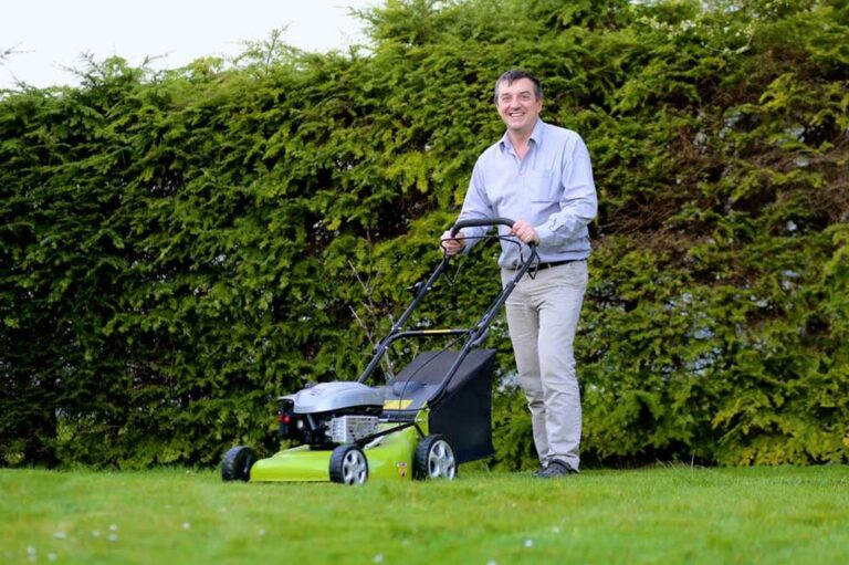 Guidelines to follow when you choose a lawn care company