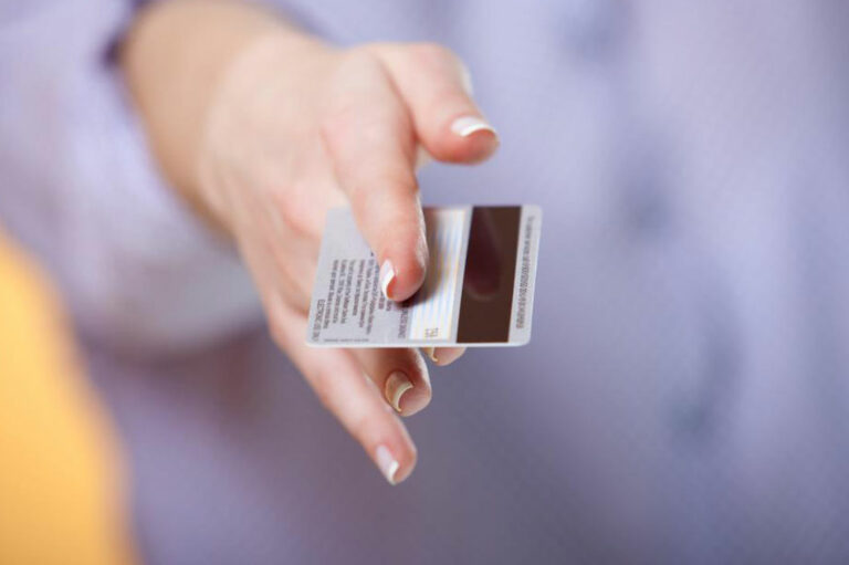 Get to know about credit card processing fees