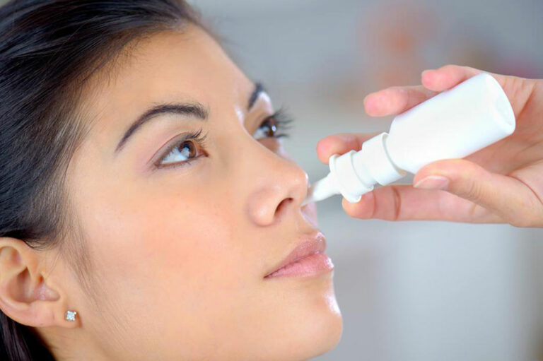 Here&#8217;s How to Treat Nasal Spray Allergies