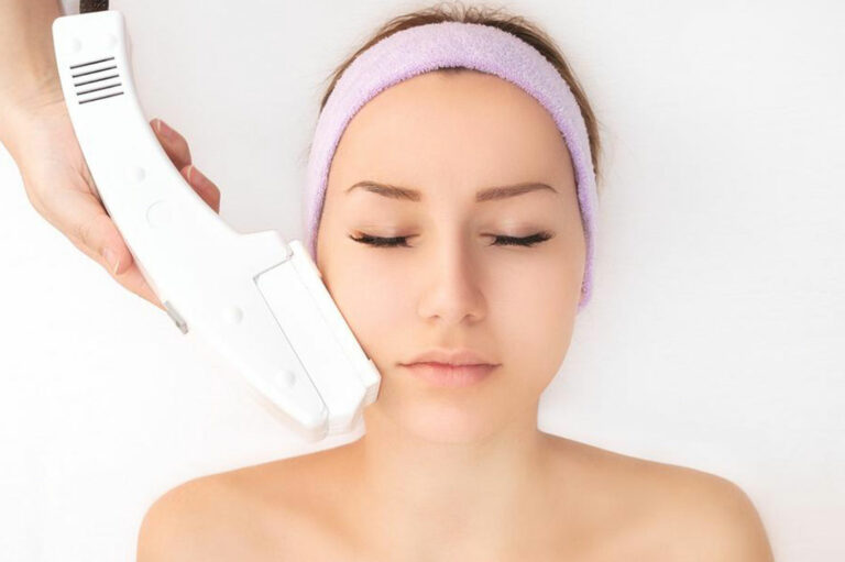 Here&#8217;s what you need to know about face hair removal treatments