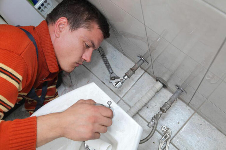 How do plumbing services help?