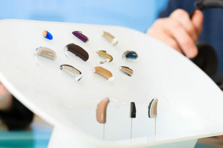 How to find the top retailers of hearing aids