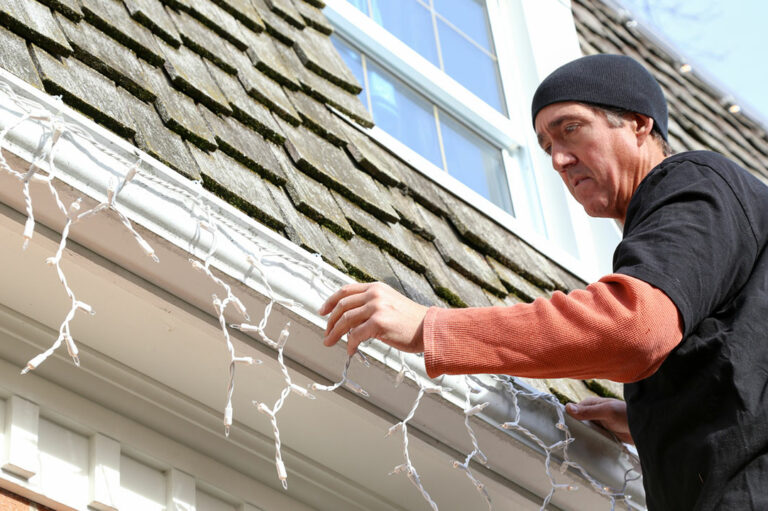 How to safely hang outdoor Christmas lights