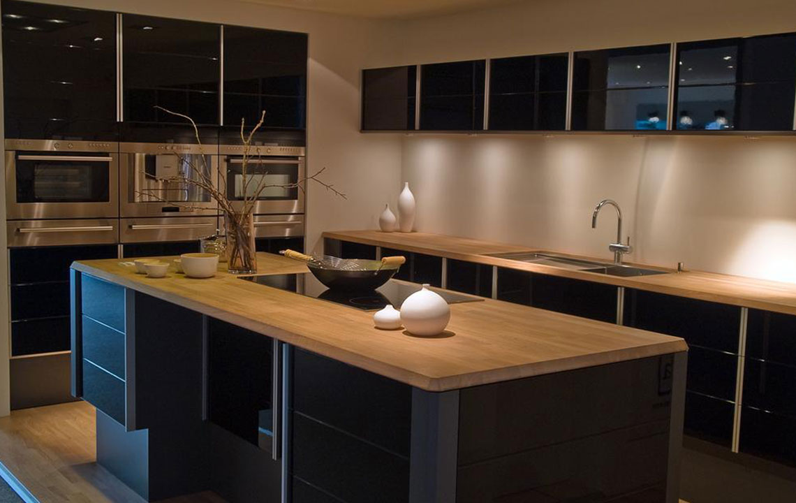 How to take care of your kitchen cabinet?