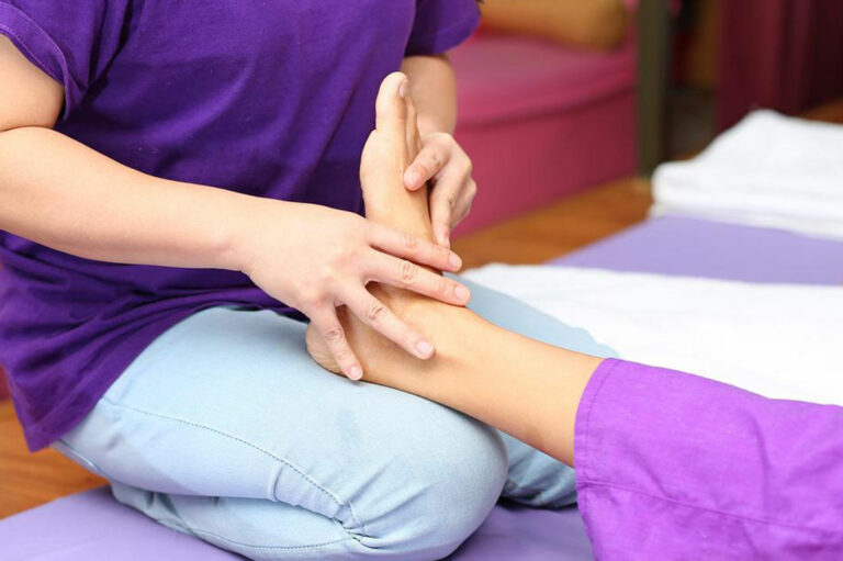 Know about the Effective Ways to Treat Neuropathy