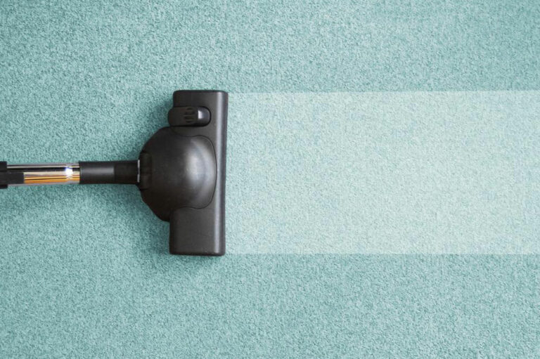 Simple carpet cleaning tips you should know about