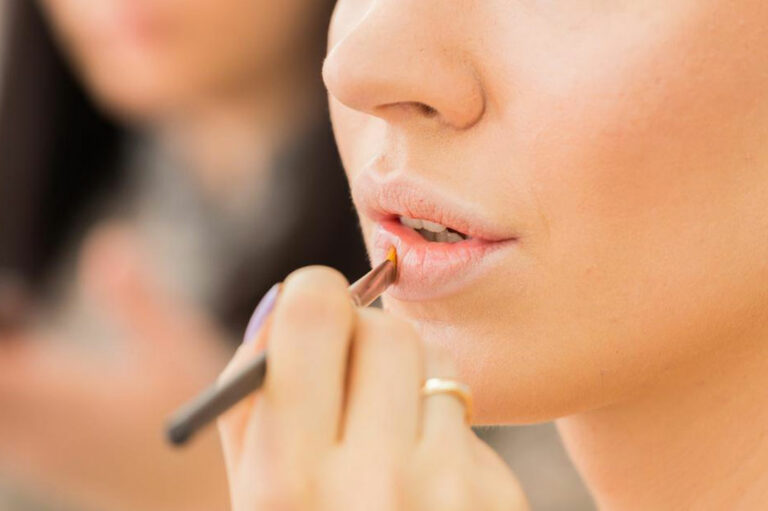 The 4 best lip gloss for the most glamorous look