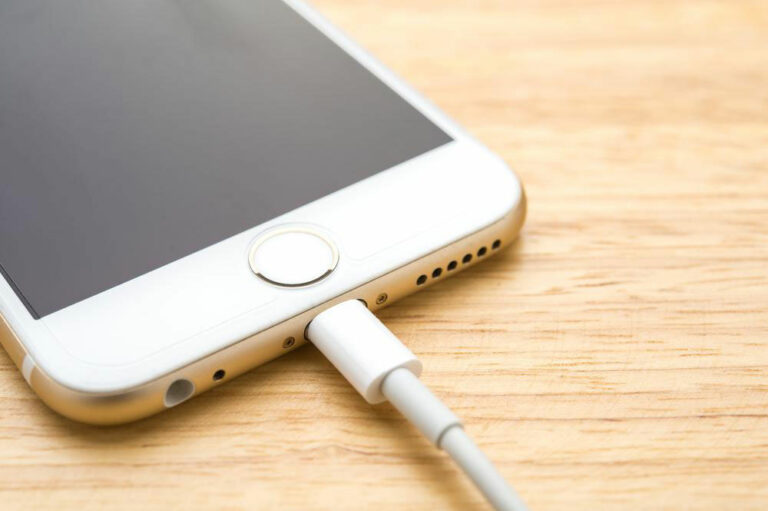 The best ways to increase cell phone battery life