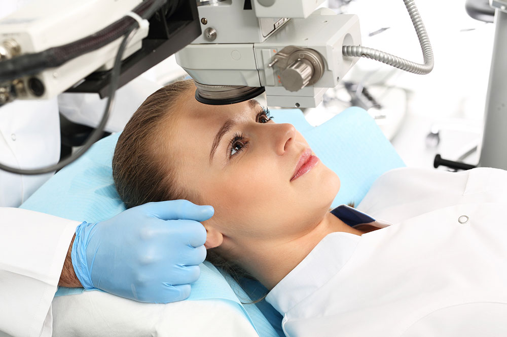 Things to Consider Before Opting for Eyelid Surgery