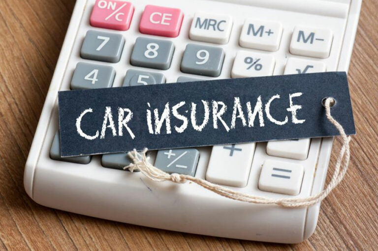 Things to look for while buying and comparing auto insurance quotes