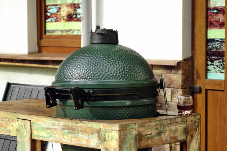 Things you need to know about the Big Green Egg Grill