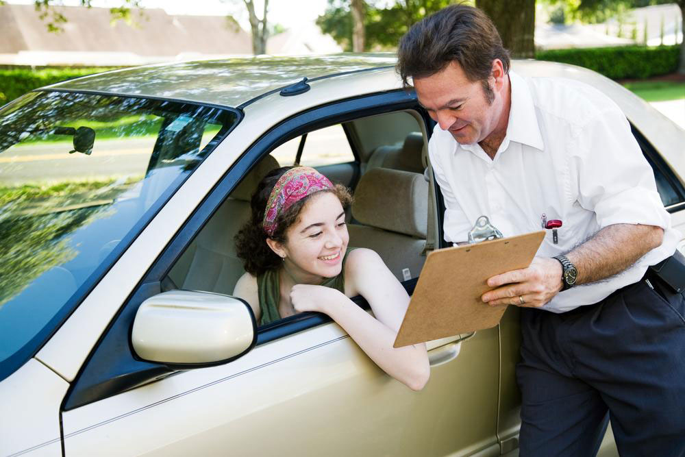 Three types of unique driving schools