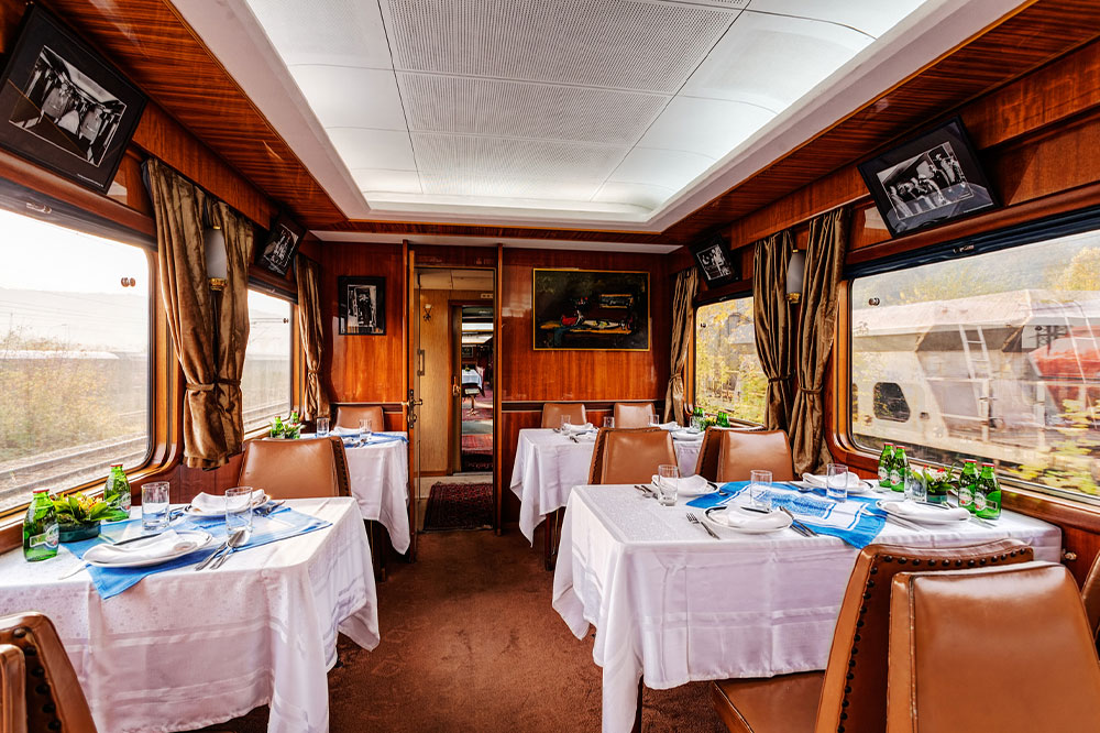 Tips to Make Luxury Train Travel More Interesting