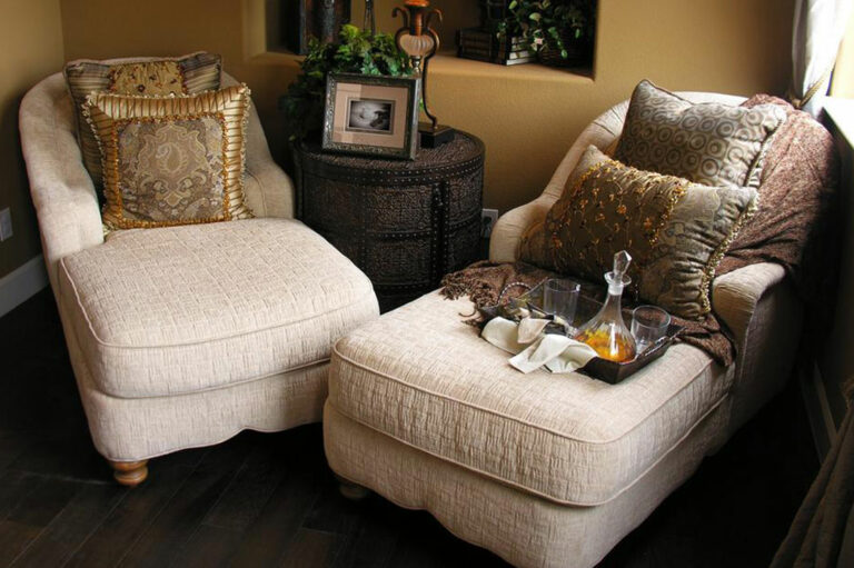 Tips to choose the right recliner chair 