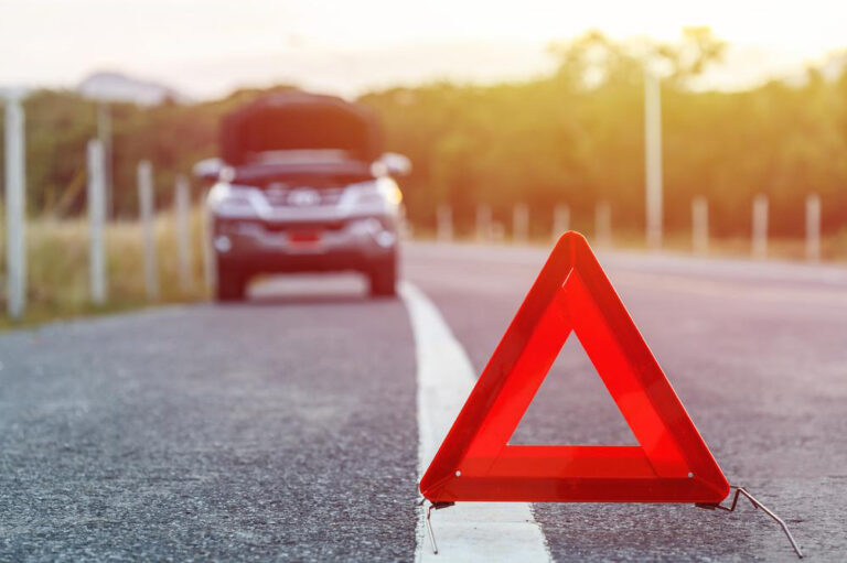 Tips for roadside emergency safety