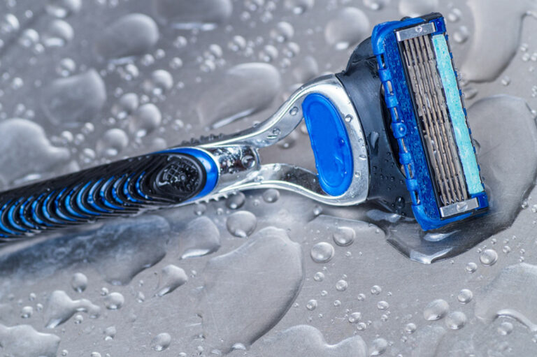 Top 3 razor types for sensitive skin