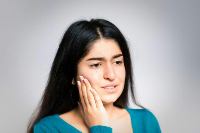 Try These 11 Popular Remedies to Get Relief from Severe Toothache