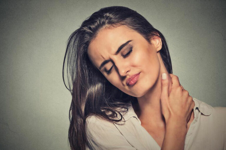 Understanding the Symptoms and Causes of Fibromyalgia