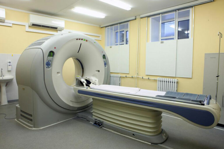 What you need to know about a knee MRI scan