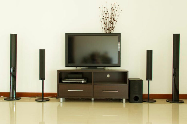 Your guide to select the perfect home audio system