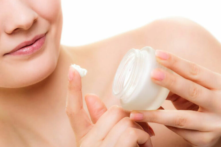 10 Amazing Dry Skin Lotions to Watch out for This Winter