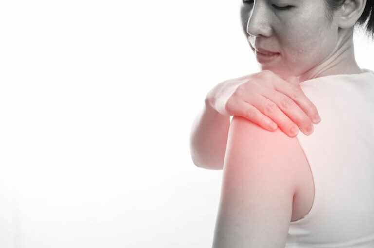 4 Effective Solutions to Eliminate the Rotator Cuff Pain