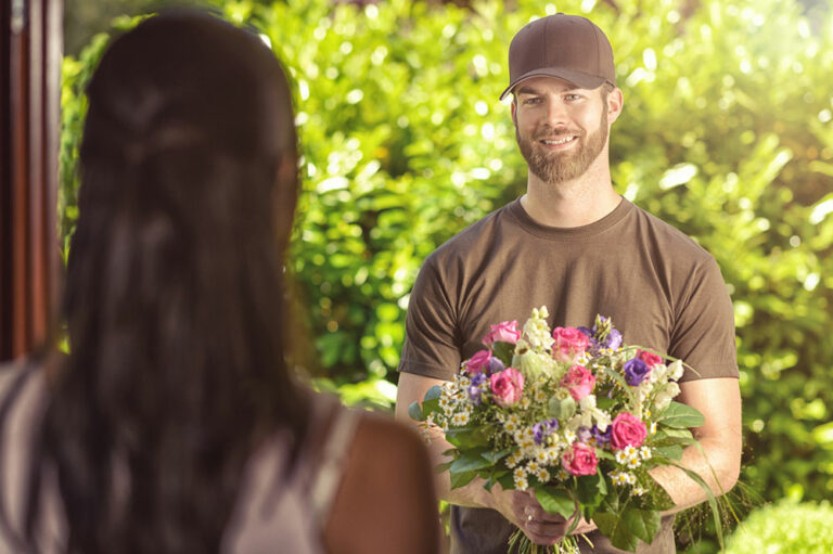 5 things to consider before choosing a flower delivery service