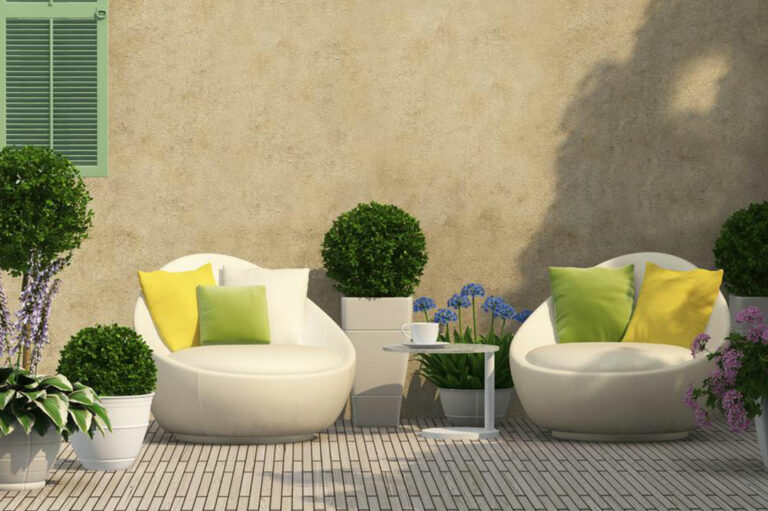 5 ways to protect your outdoor cushions