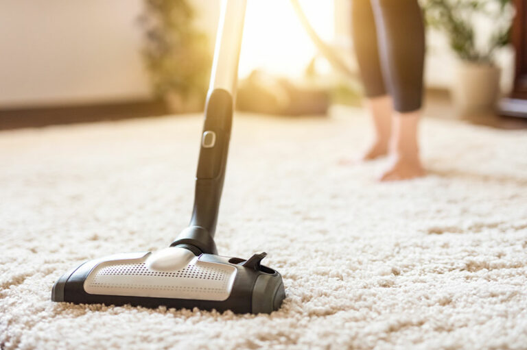 5 Popular vacuum cleaners for home