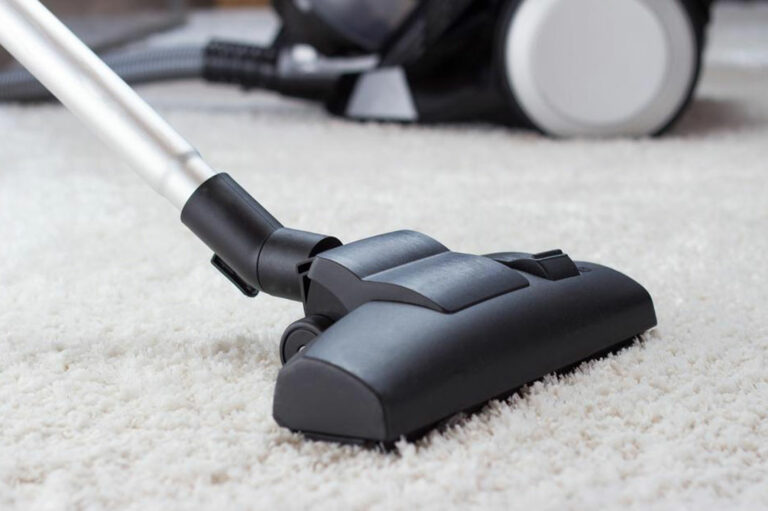 5 popular types of vacuum cleaners in the market