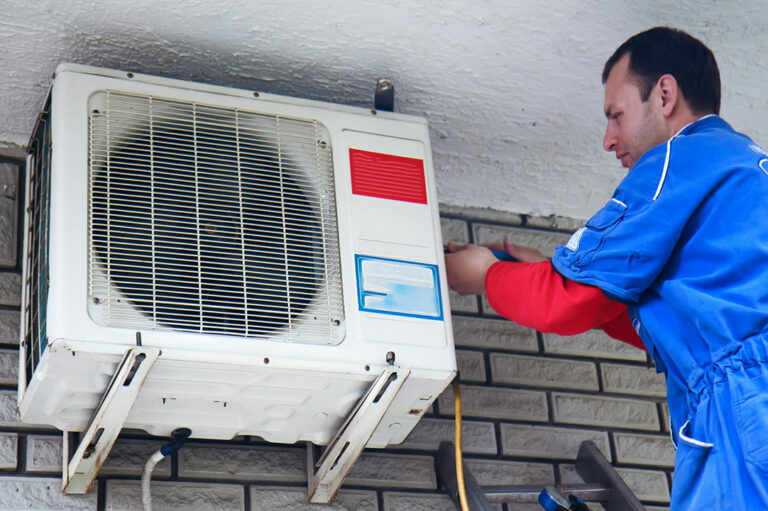 5 signs your air conditioner needs instant repairs