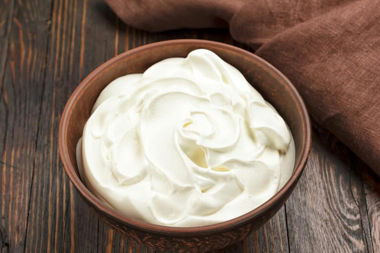 7 Tried and Tested Benefits of Probiotic Yoghurt