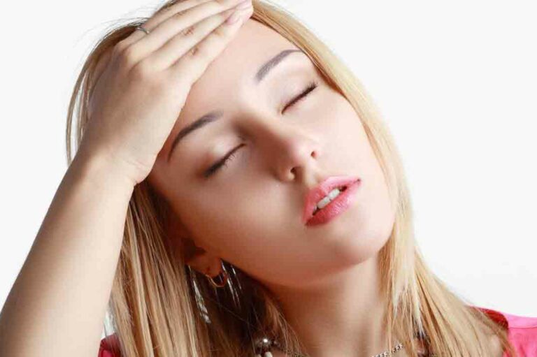 8 Natural Remedies for Migraines